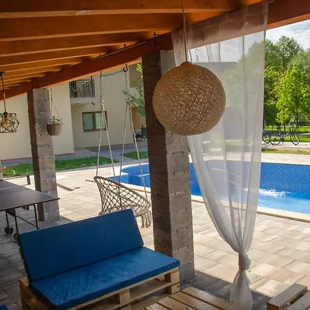 Oasis Of Peace Tatil Evi Bihać